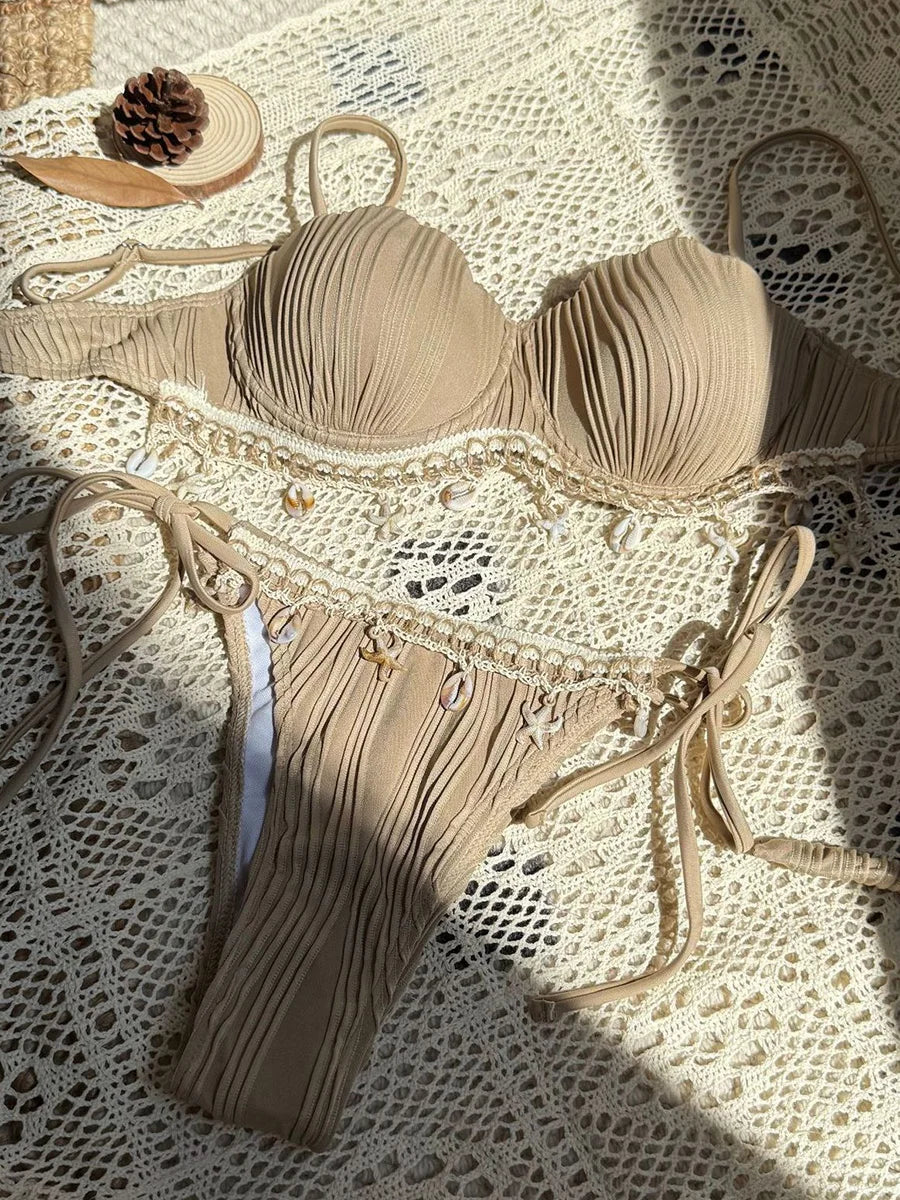 בגד ים - אריאל