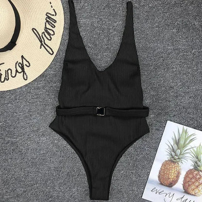 בגד ים שלם - אלה