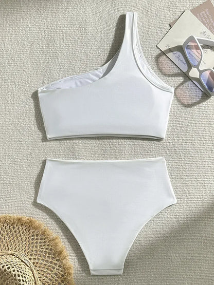 בגד ים - מאי