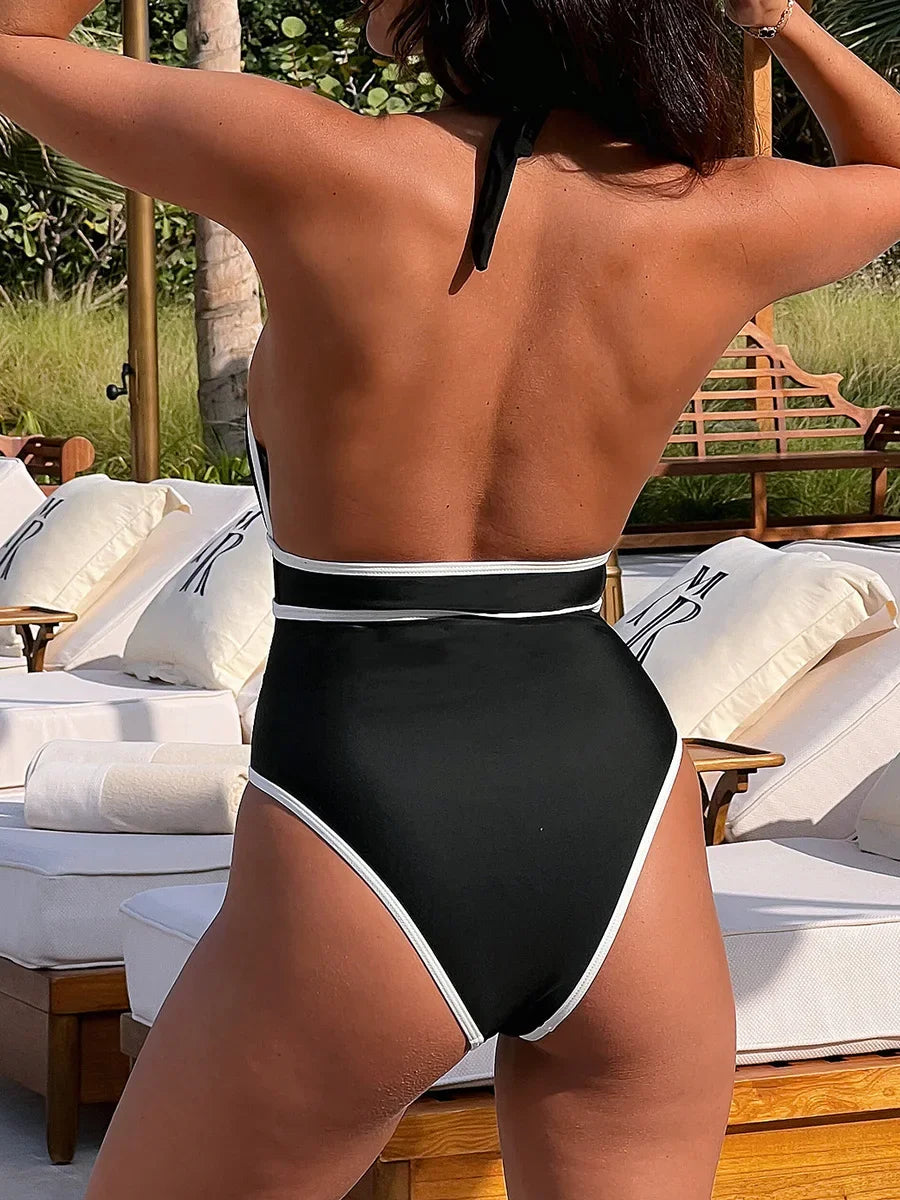 בגד ים שלם - אריה