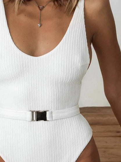 בגד ים שלם - אלה